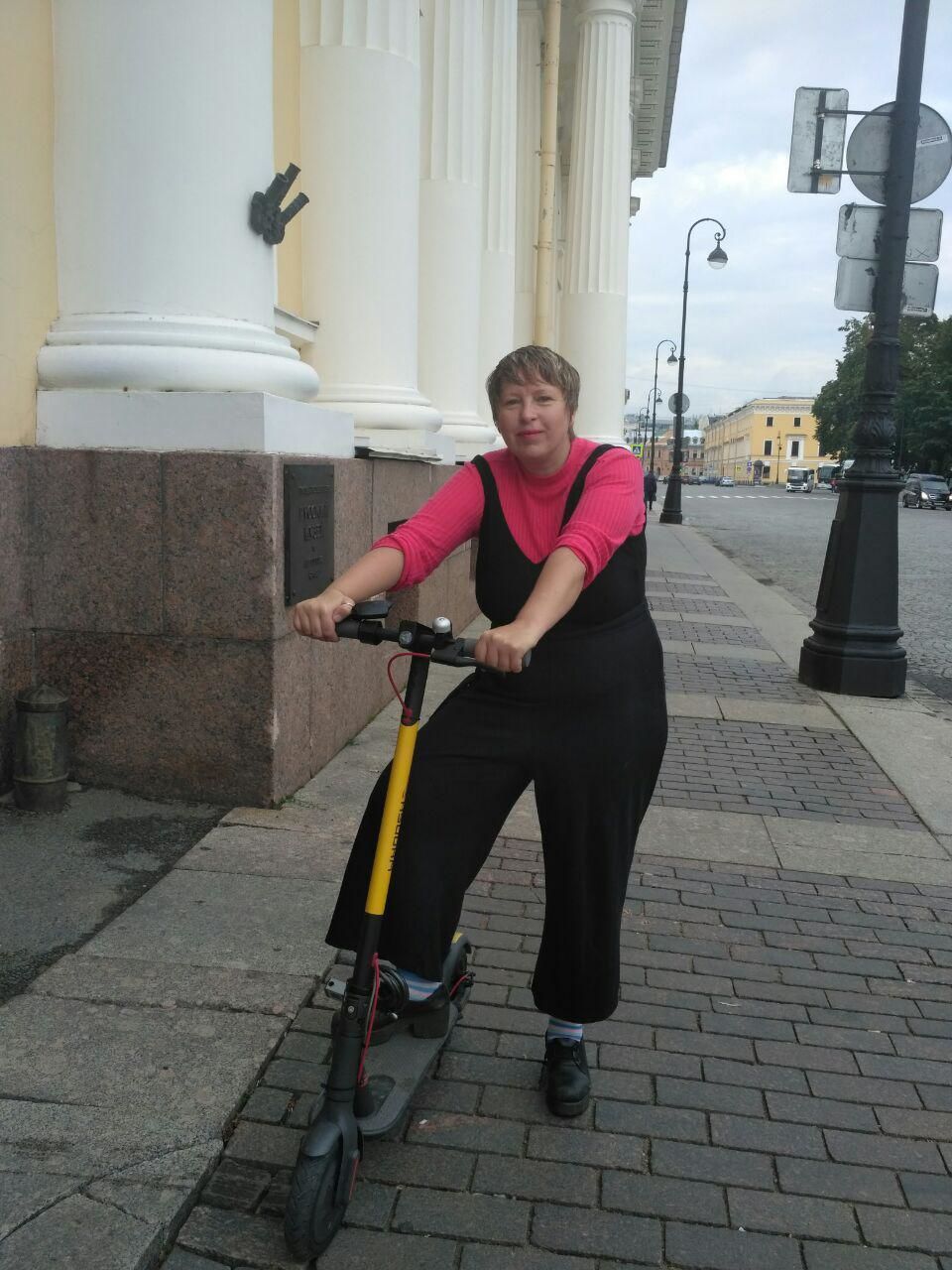 В Петербурге заработал самокат-шеринг